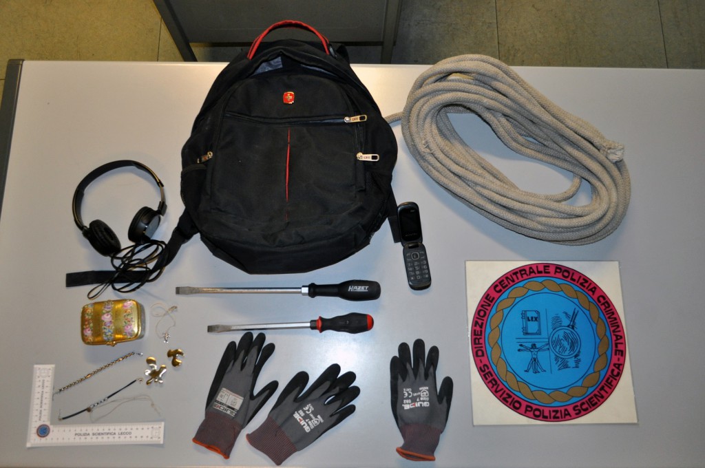 Inseguito, scappa a piedi nel tunnel per la Valsassina: arrestato