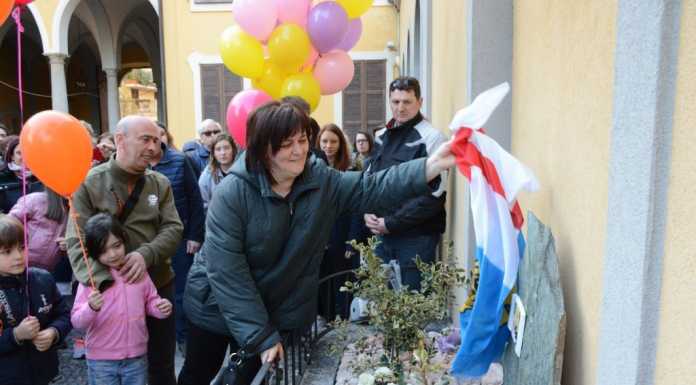 Castello: una targa al parco per ricordare la piccola Elisa