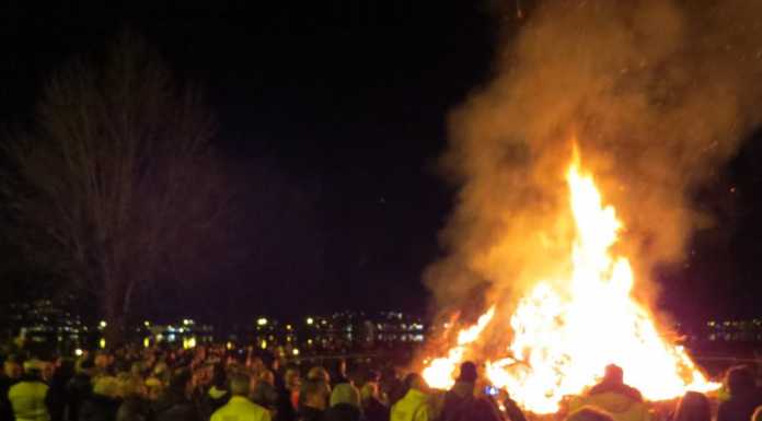 Pescate. Il falò di San Giuseppe, una tradizione centenaria