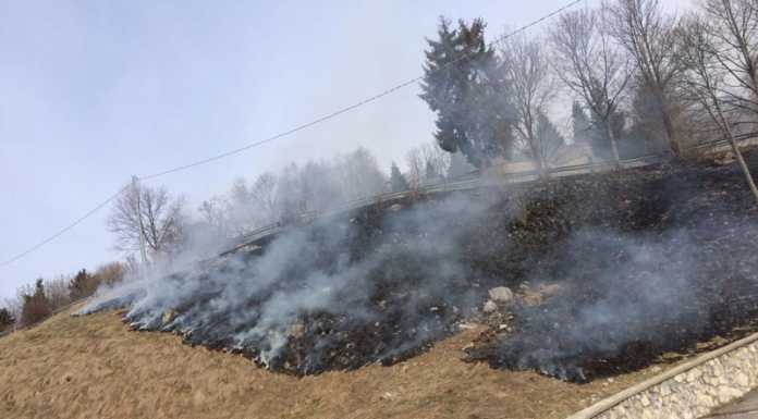 Torre de’ Busi. Due incendi a Valcava. “Li hanno appiccati”