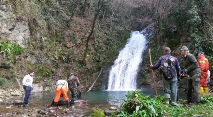 Torre de Busi: volontari al lavoro per ripulire i letti dei torrenti