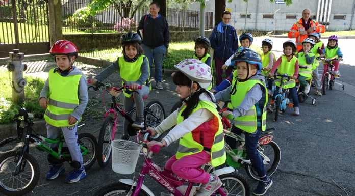 Mandello, lezioni di educazione stradale per i bimbi degli asili