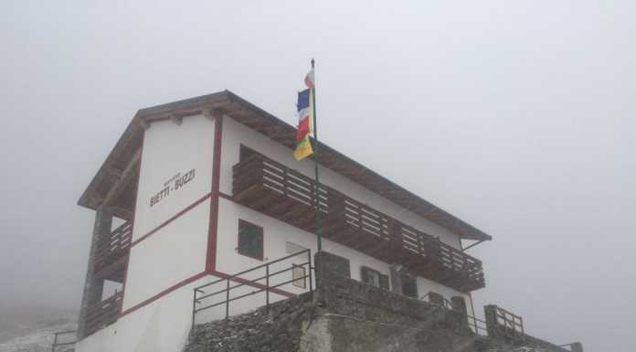 Freddo, vento e torna la neve in quota. Foto dal Grignone