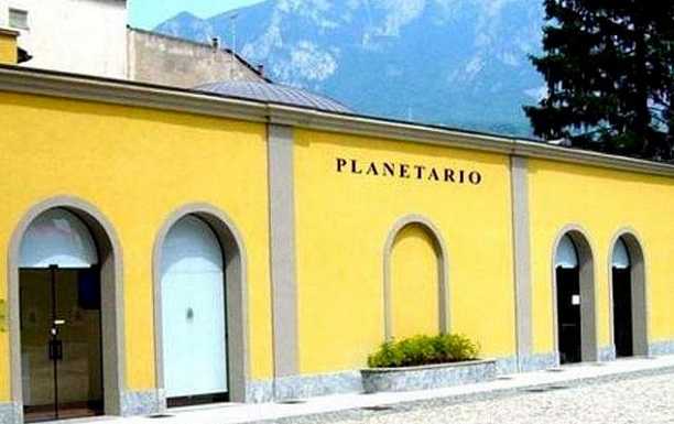 Planetario di Lecco, l’8 aprile Luca Perri e non Covino