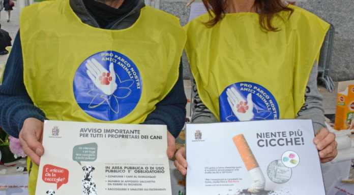 Porta mozziconi gratuiti, i volontari: “Teniamo pulita la città”