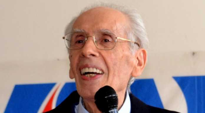 L’Avis intitola la sede a Gianni Comini. “Sapeva incoraggiarci”