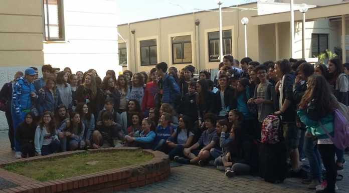 Teatro scolastico: in Puglia la Don Ticozzi vince per la migliore scenografia