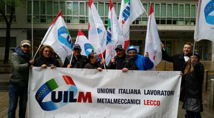 Konig: presidio dei lavoratori al Pirellone, sindacati divisi