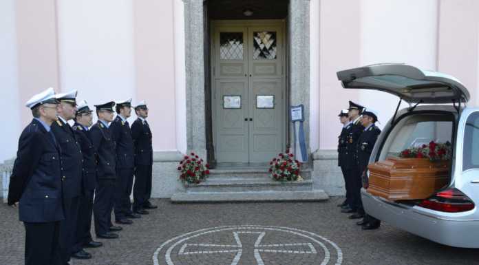L’addio all’agente Inferrera. “Ciao Salvatore, onesto e corretto”