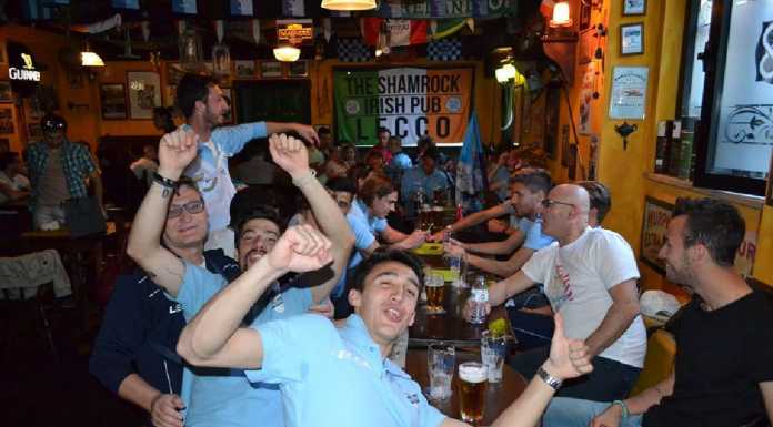 Il Lecco festeggia la vittoria dei playoff e spera nella Legapro