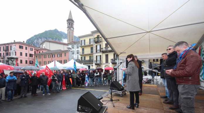 Lecco. Sindacati in piazza per la Festa dei Lavoratori