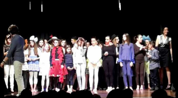 Giovanissimi attori con l’Associazione Oratorio San Lorenzo