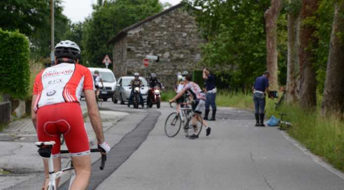 Galbiate: cade in bici, ciclista 51enne in gravi condizioni