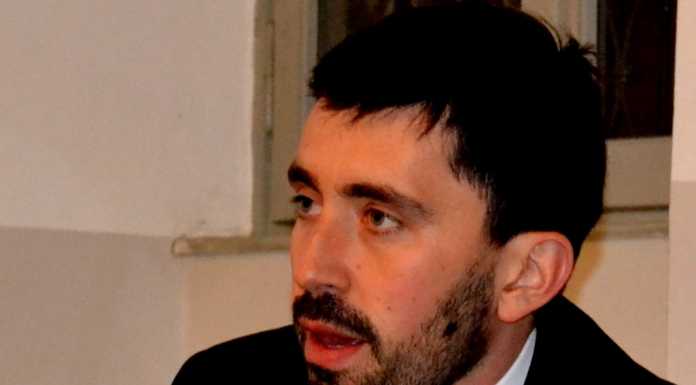 Mandello e soste a pagamento. “Perché non si è ancora partiti”