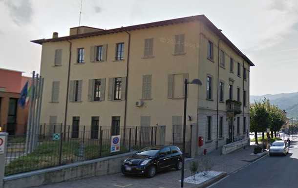 Calolzio, parcheggi in via Battisi, il comune procede alla vendita