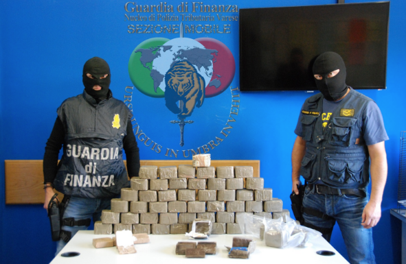 Traffico di droga, a Varese 36 arresti con l’operazione “Daku”