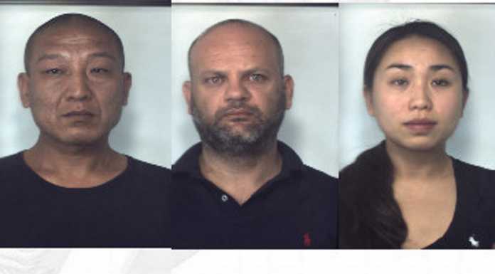 Casa di appuntamenti in centro Erba: 3 arresti