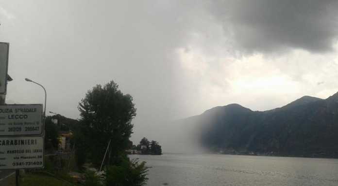 Bomba d’acqua su Abbadia nello scatto di un lettore
