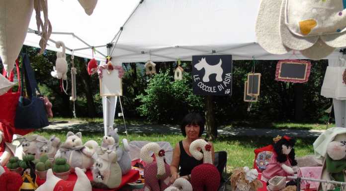 Calolzio, curiosando al Lavello fra i “commercianti per un giorno”