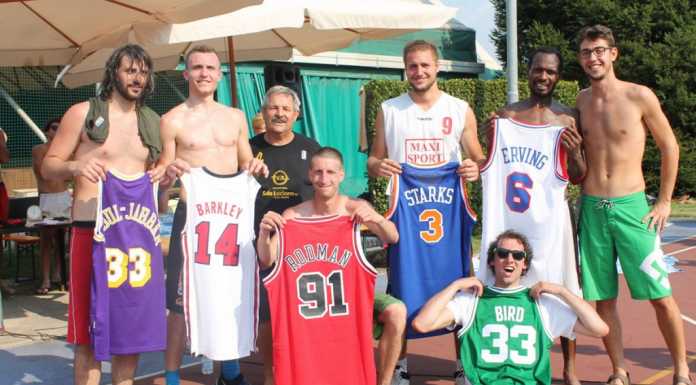 “Ne resterà solo… Ugo!” Basket e divertimento al CRAL di Mandello.
