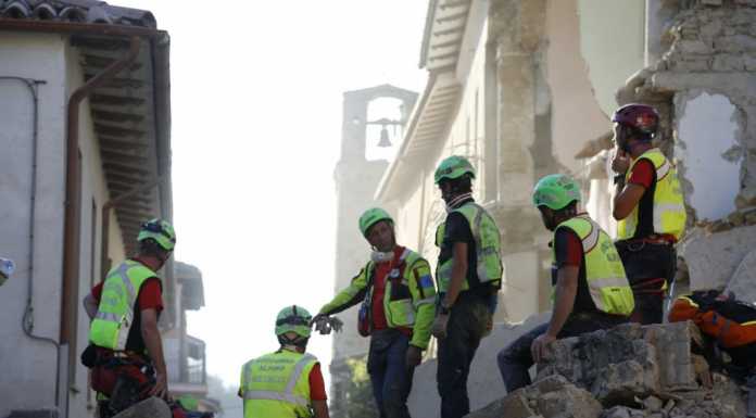 Tra le macerie di Amatrice, il racconto di un soccorritore lecchese