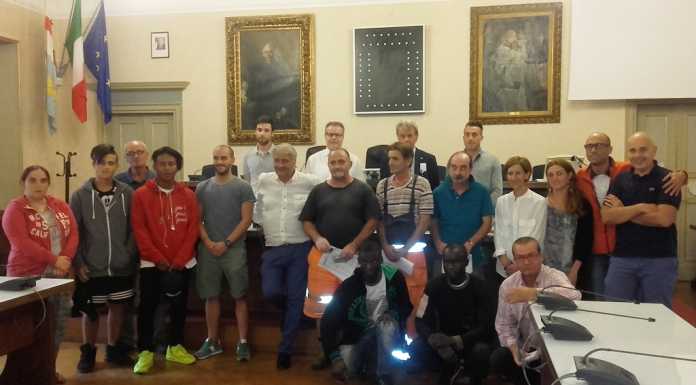 200 abbonamenti alla Calcio Lecco: dono di Battazza alle associazioni