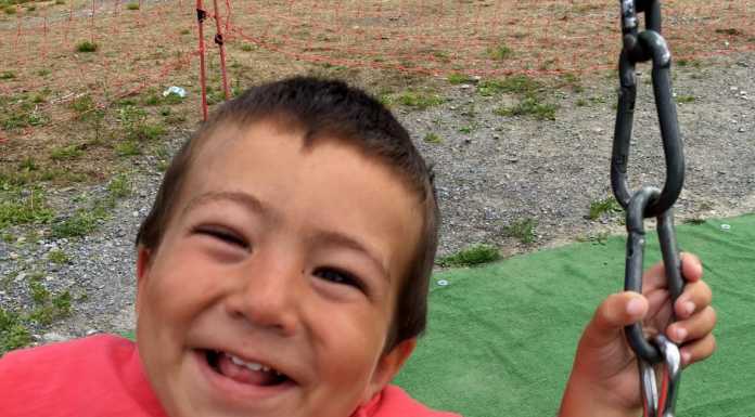 Tributo ai Nomadi. Sabato Mandello e gli “Aironi neri” per Andreas