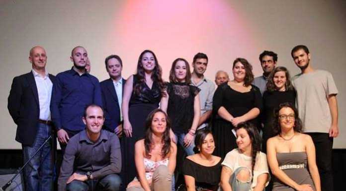 Mandello, Alice Benedetti canta Mina e vince “Orizzonti di speranza”