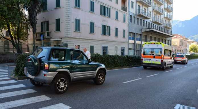 Investite sulle strisce pedonali, paura per mamma e figlia