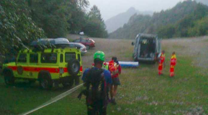 S’infortuna sul sentiero Bogani – Cainallo, salvato dal Soccorso Alpino