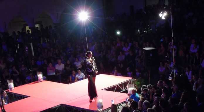 La sfilata di moda chiude in bellezza il festival al Lavello