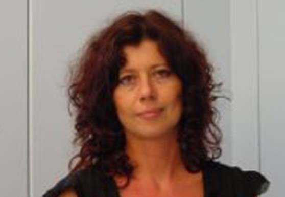 Bellano. La poetessa Carla Bariffi premiata al festival di Jesi