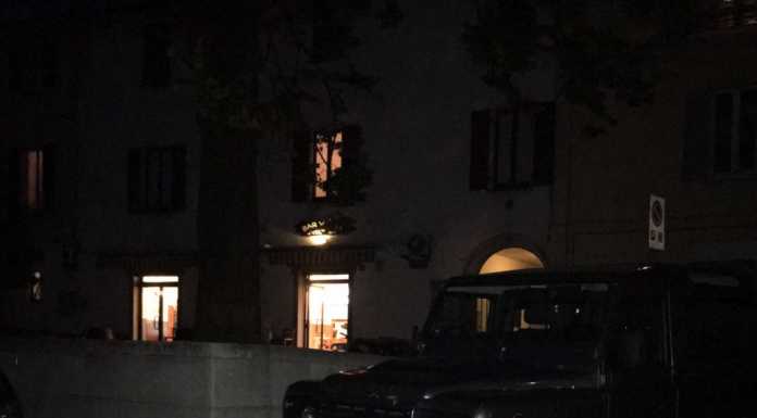 Acquate, illuminazione pubblica. Due lampioni in “corto”: risolto il problema