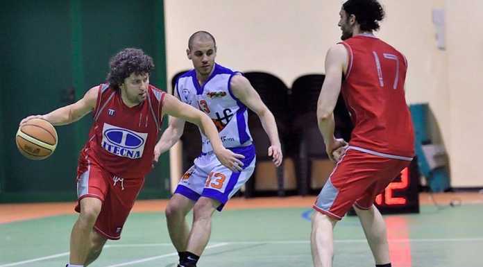 “Baciami Arturo”. l’album di Fracassa, cestista e cantautore