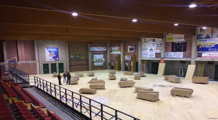 Olginate, iniziati i lavori di adeguamento del PalaRavasio