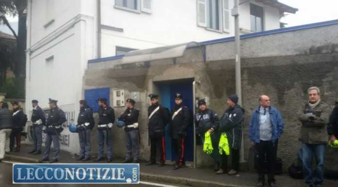 Calcio Lecco, dopo la sconfitta la dirigenza si barrica in sede