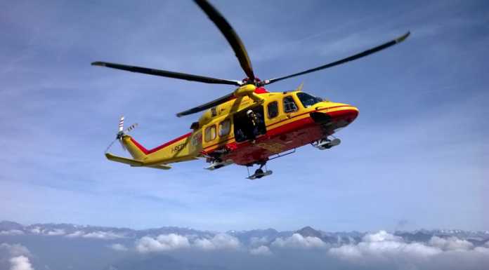 Incidente all’Alpe Giumello, uomo di 51 anni precipita in bici e perde la vita elisoccorso como
