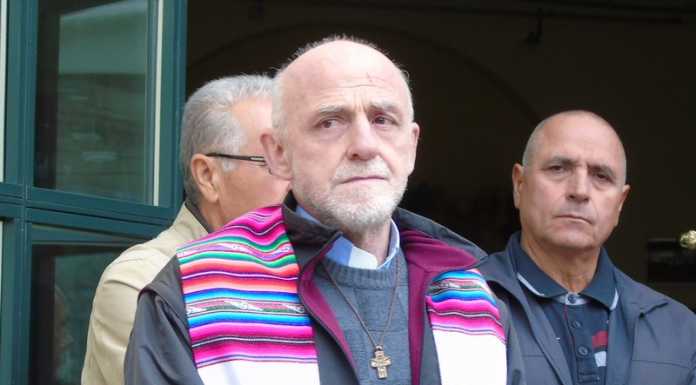 Calolzio. Dopo 14 anni don Angelo lascia Foppenico