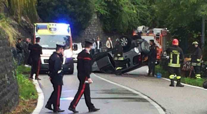 Scontro a Lierna, si ribalta jeep. Soccorse madre e figlia