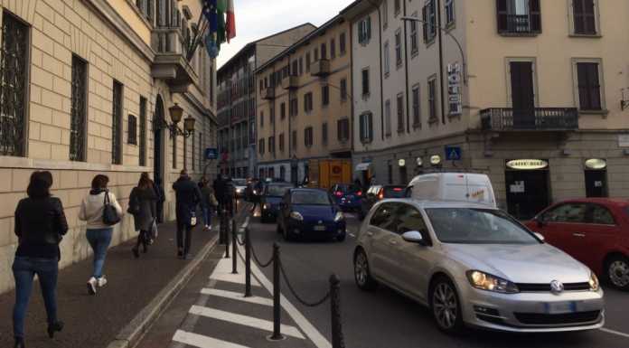 Traffico, le scuse di Anas. Doppia corsia in uscita sul Ponte Nuovo