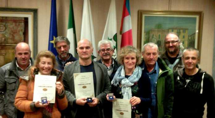 Traversata del Lario a nuoto. Pro loco: “Nel 2017 si svolgerà il 9 luglio”
