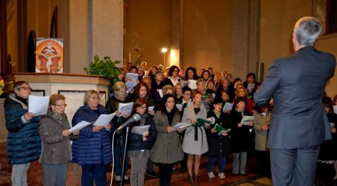 Mandello. Quattro cori onorano Santa Cecilia nel 50.mo di don Prandi