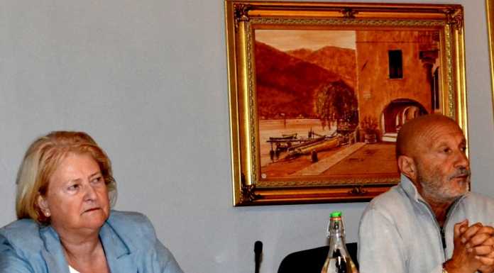 “Mandello al Centro” al sindaco: “Sciolga la convenzione con la Canottieri”