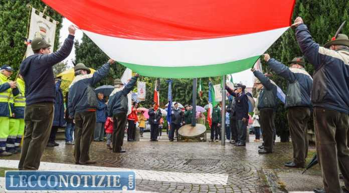 Tricolore a Olginate. “Giovani siate pronti a mettervi in gioco”