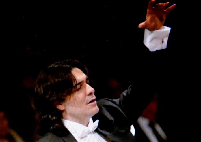 Maestro Roberto Gianola
