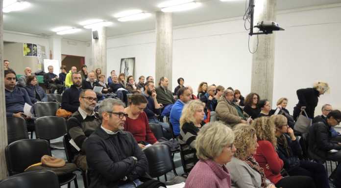 Scuola, trasloco dei geometri al Manzoni, la rabbia dei genitori