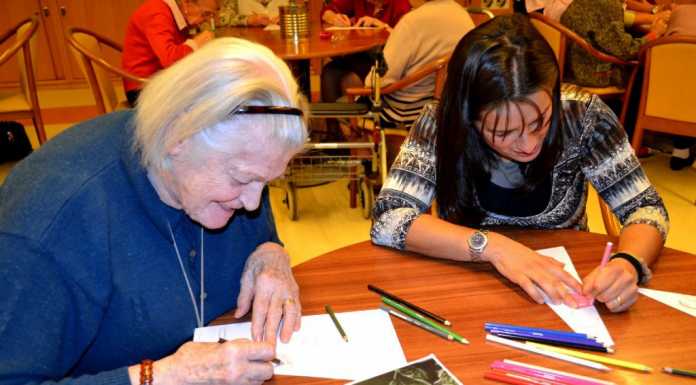 Mandello. Calendario casa di riposo, nonni e bimbi ci mettono il cuore