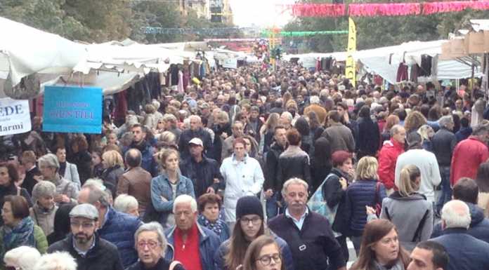 “Gli Ambulanti di Forte dei Marmi” ad Albavilla sabato 26 novembre