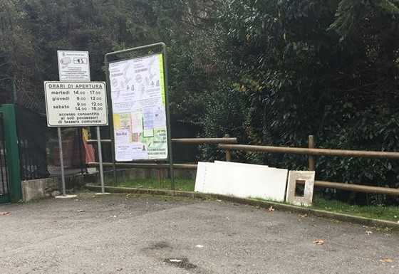 Torre de Busi. Nuovo abbandono di rifiuti, si cerca il colpevole