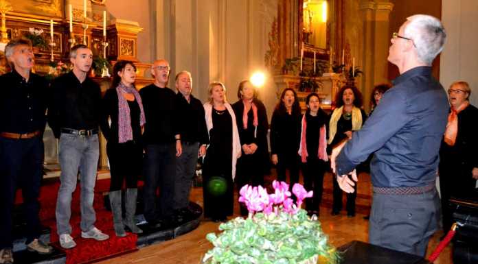 Siyahamba e coro parrocchiale, emozioni in musica a Lierna